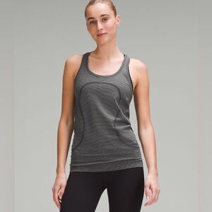 Lululemon Swiftly Tech Racerback Tank Top, size 6. Like new.